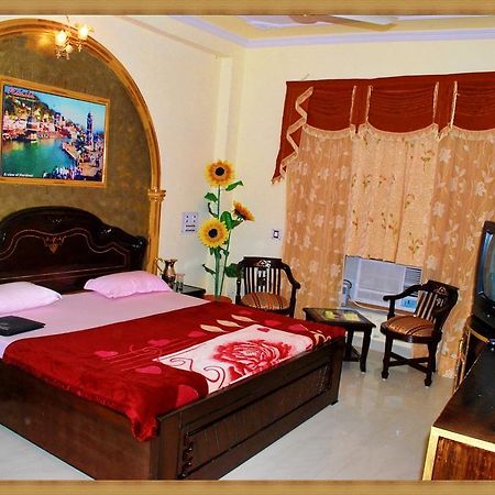 Rishabh Grand Castle Resort Rishīkesh Buitenkant foto